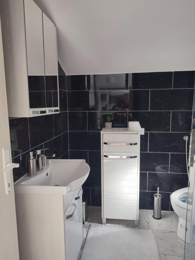 Apartman Flora Vrdnik Extérieur photo