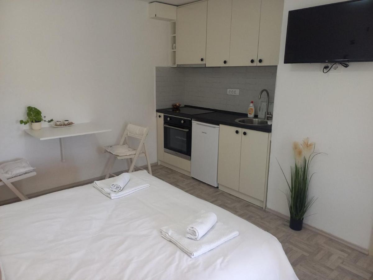 Apartman Flora Vrdnik Extérieur photo