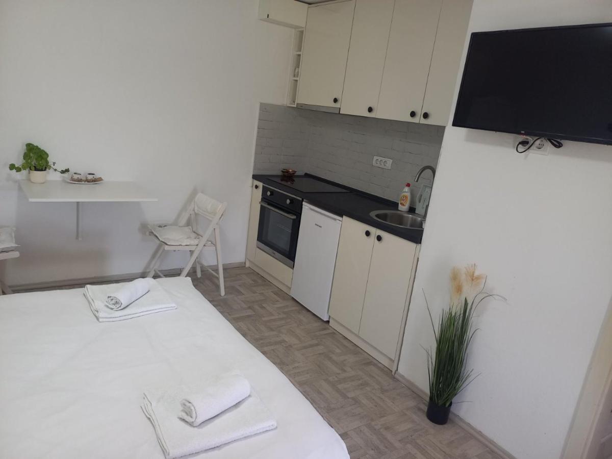 Apartman Flora Vrdnik Extérieur photo